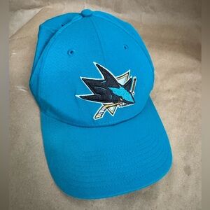 Fanatics NHL San Jose Sharks Cap. O/S